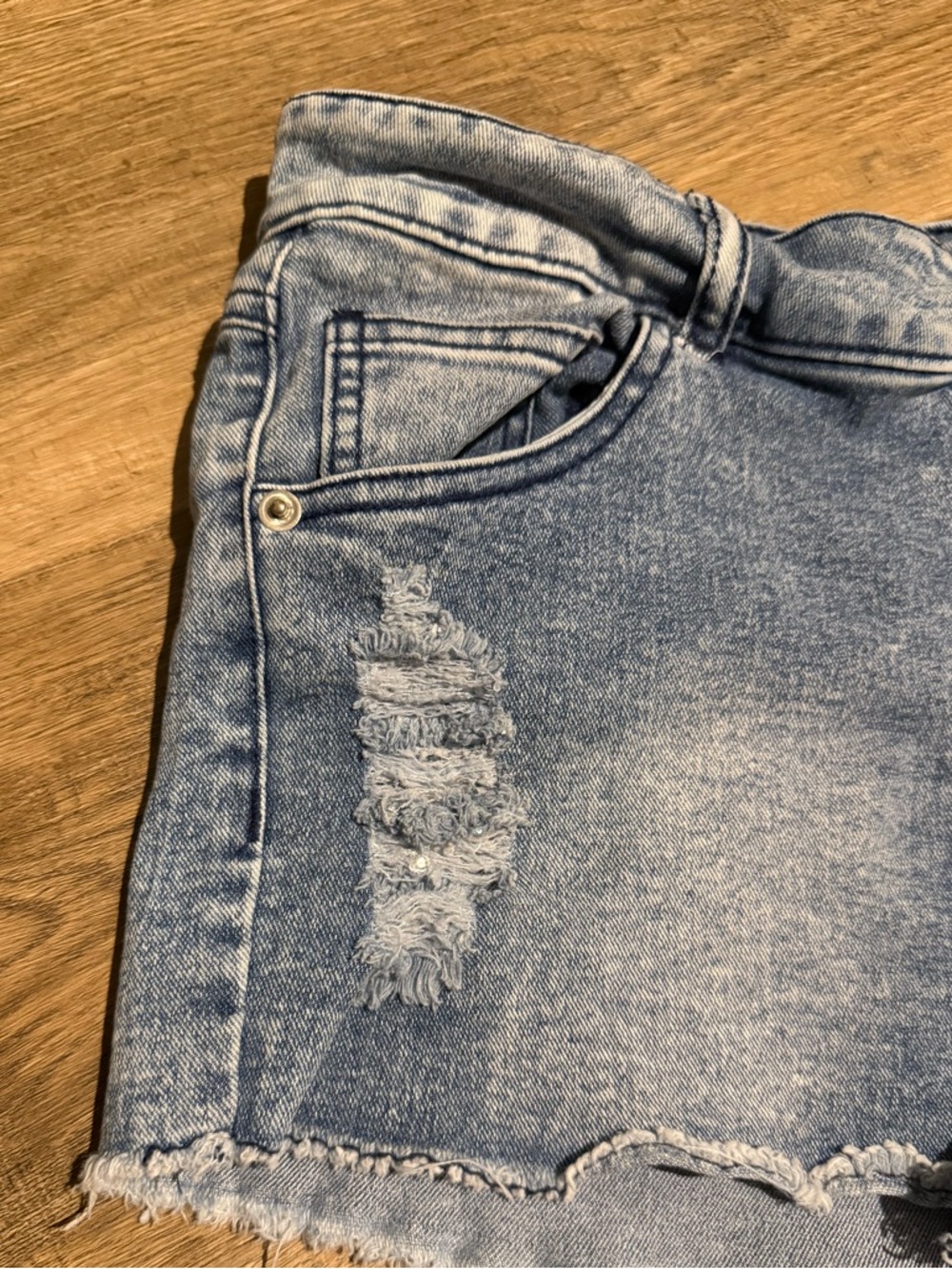 Kiss Therapy Denim Shorts - Picture 5 of 5